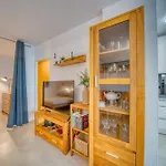 - Haus F, App 0f1002