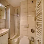 - Haus F, App 0f1002 *